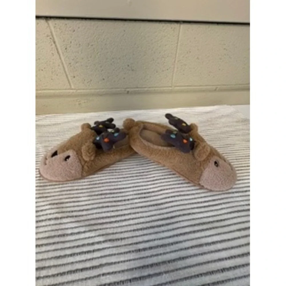 Kids Reindeer Holiday Slippers Brown Sherpa Plush Christmas Light Up Size M 2/3